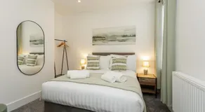 Open Mind Property - 3 Bedroom , Henderson Lodge - Image 5