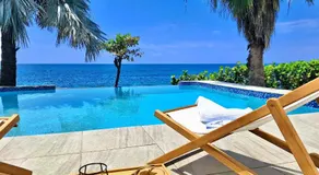 Whispering Clouds Beach House - Image 2