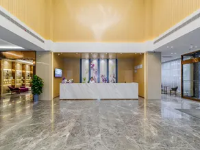 Lavande Hotel Jingdezhen Cidu Avenue - Image 2