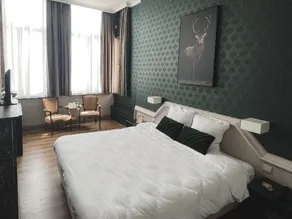 Hotel La Pomme d'Or - Image 2