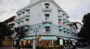 Hotel Flora - Image 3