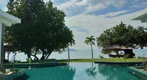 Yao Yai Beach Resort - Image 3