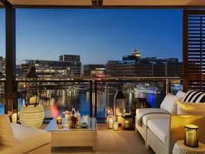 Point Residence Waterfront Luxury Auckland NZ - Image 5
