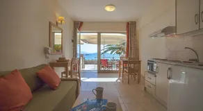 Stella's Apartments - Image 2