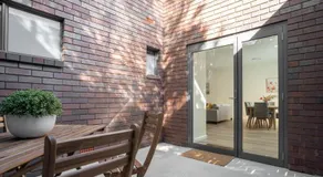 Crooked Lane Apartment - CBD, Stylish & Central - Image 4