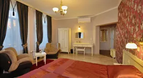 Villa Paris - Image 2