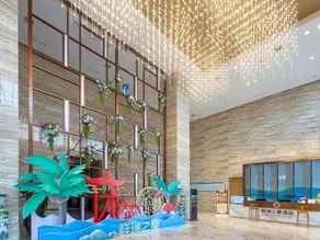 Lucky Star Hotel - Image 3