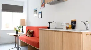 Kith & Kin Boutique Apartments - Image 5