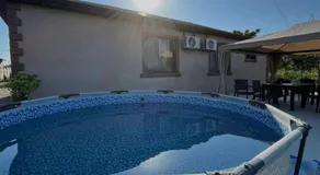 Lucky House - Image 3