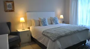 Hamilton Urban Farm Guest House - Image 5