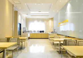 City Comfort Inn Enshi Shizhou Avenue - Image 3