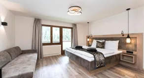 Hotel Romantica - Image 2