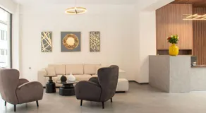 LUMINA Luxury Suites - Image 3