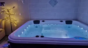 Studio avec jacuzzi , terrasse amenagée et wifi à Westrehem - Image 4