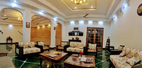 Udai Vilas Palace - Image 3