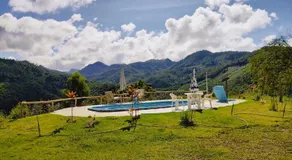 CHÁCARA DOMINGOS MARTINS - SANTO GRAAL - Montanhas, Corredeiras, Piscina, Natureza e Paz - Image 4