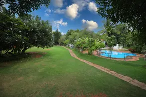 Poppys Vista Hotel - Image 4