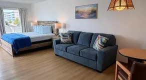 Beachcomber Motel - Image 2