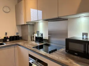 7 Thadan Apartments - Image 3