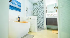 Las Tortugas Modern Oasis Getaway Many Amenities - Image 3