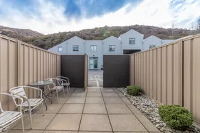 Queenstown Gateway Apartments - Image 5