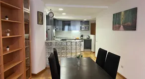 Bright apartment in Maragall - Image 3