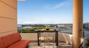 Stavroulas Amazing House - Image 3