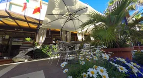 Hotel Aurora - Image 5