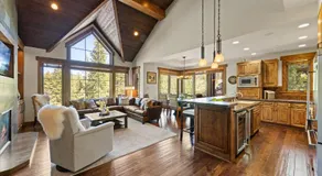 Luxe Northstar Hot-Tub Bunk Room - Image 4
