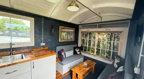 Lake View Retreats - Image 2