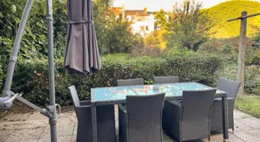 ImmoStay Ferienhaus mit Garten & Free Parking - Image 3