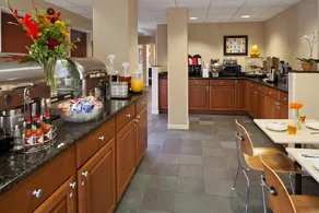 Silver Cloud Hotel - Portland - Image 5