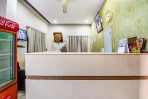 Hotel O M - Image 3