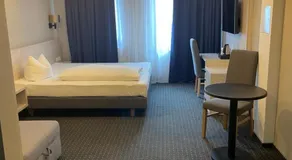 Hotel Restaurant Mirena - Image 2