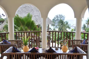 Zan View Hotel - Image 2