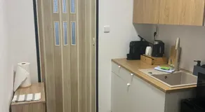 Affordable and practical apartment, by downtown CB - Image 2