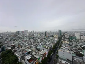 Căn hộ view toàn cảnh thành phố và vịnh Đà Nẵng - Image 3
