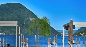 Residenza I Laghi with private Garden panoramic Pool Garage and Air Conditioning - Image 3