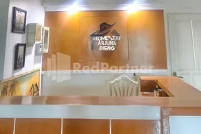 Arjuna 1 Homestay Syariah Dieng Mitra RedDoorz - Image 4
