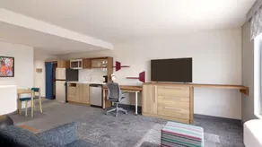 Home2 Suites by Hilton Aiken - Image 2