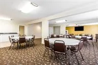Quality Inn Millington - Image 5