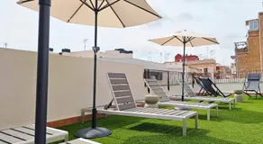 Feelathome Stadium Apartments - Image 3