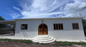 The Nook, Design Led 2BR Villa, Walk to Beach, Jakes, Restaurants and More - Image 5