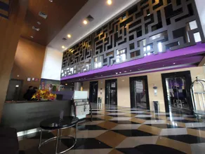B Fashion Hotel - Image 3