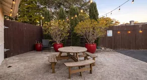 Fisherman's Cove Inn - Image 4
