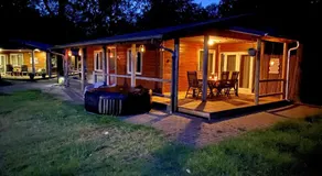Drentse Sleutels 6 persoons huisje met jacuzzi - Image 4