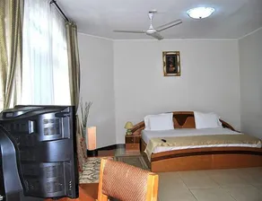 Acacia Lodge, North Legon - Image 2