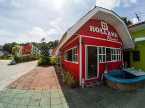 Holland Resort Phuket - Image 5