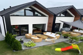 Family-friendly holiday home in Mielenko - Image 1
