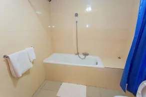 Civitas Hotel - Image 4